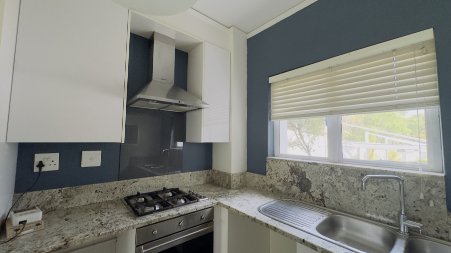 To Let 2 Bedroom Property for Rent in Bryanston Gauteng
