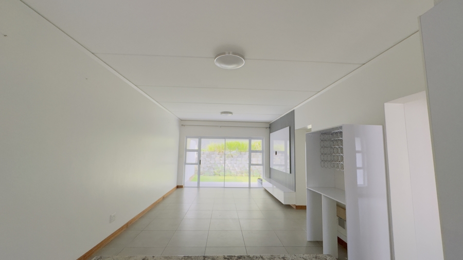To Let 2 Bedroom Property for Rent in Bryanston Gauteng