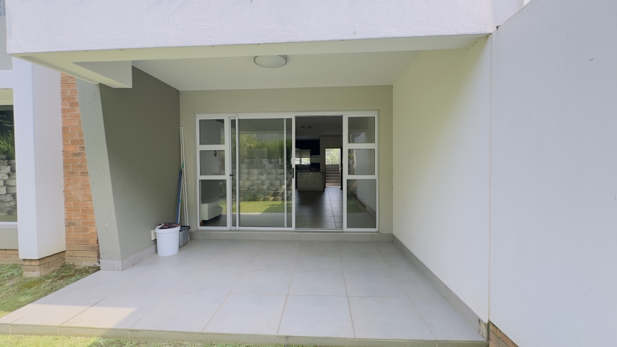To Let 2 Bedroom Property for Rent in Bryanston Gauteng
