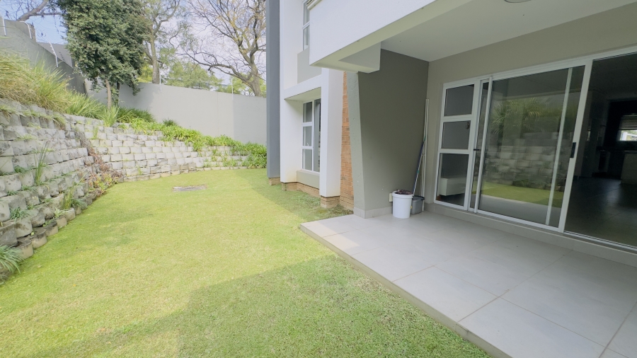 To Let 2 Bedroom Property for Rent in Bryanston Gauteng