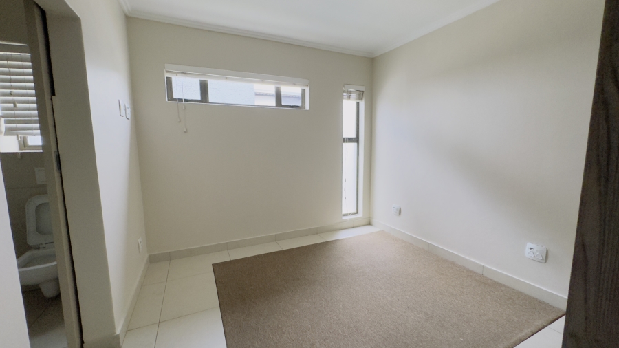 To Let 4 Bedroom Property for Rent in Bryanston East Gauteng