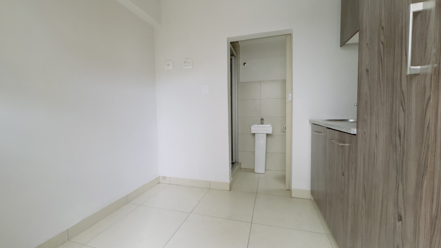 To Let 4 Bedroom Property for Rent in Bryanston East Gauteng