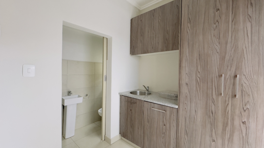 To Let 4 Bedroom Property for Rent in Bryanston East Gauteng