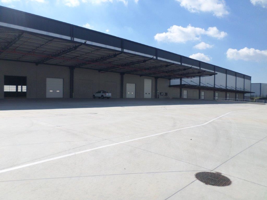 To Let Commercial Property for Rent in Linbro Park Gauteng