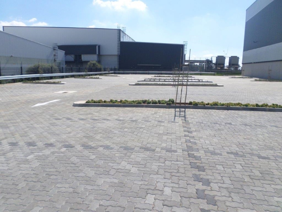 To Let Commercial Property for Rent in Linbro Park Gauteng