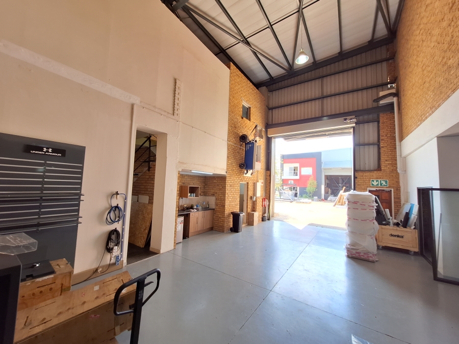 To Let Commercial Property for Rent in Lanseria Gauteng
