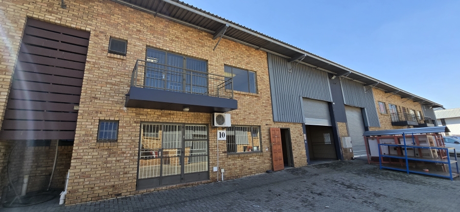 To Let Commercial Property for Rent in Stormill Gauteng