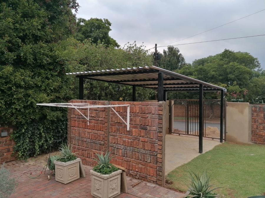 1 Bedroom Property for Sale in Bergbron Gauteng