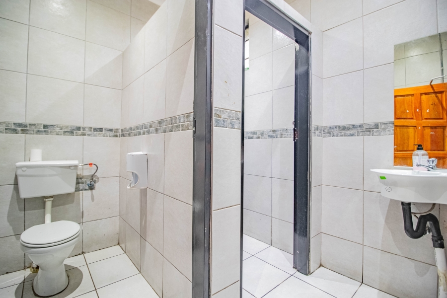 To Let Commercial Property for Rent in Regents Park Gauteng