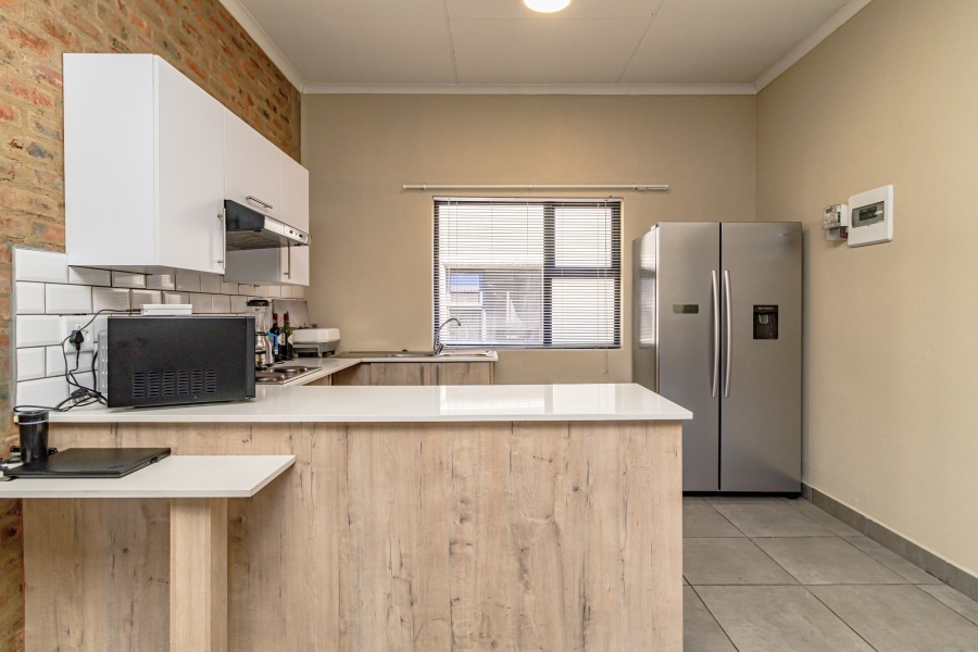 2 Bedroom Property for Sale in Pomona Gauteng