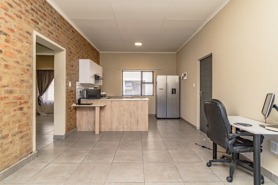 2 Bedroom Property for Sale in Pomona Gauteng