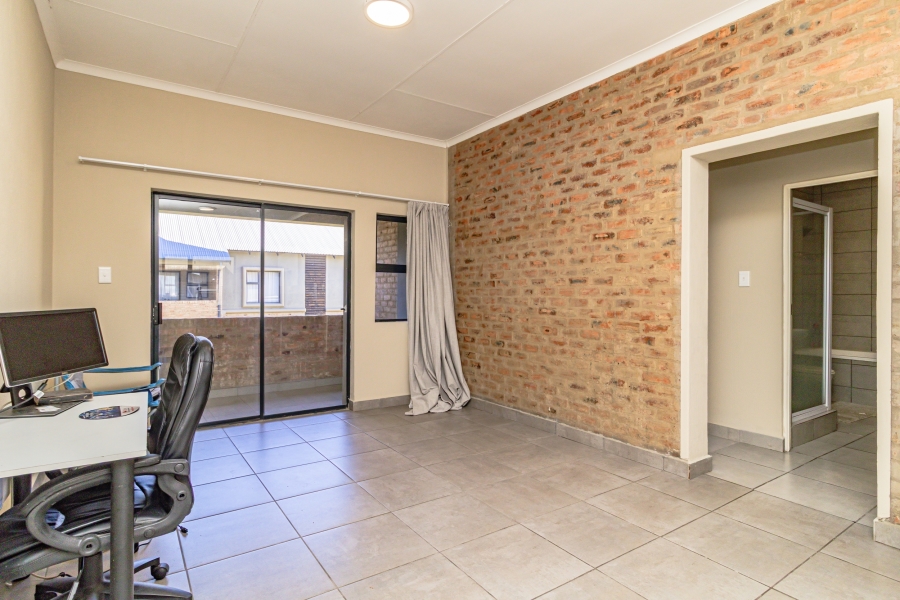 2 Bedroom Property for Sale in Pomona Gauteng