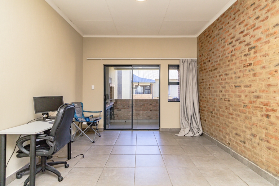 2 Bedroom Property for Sale in Pomona Gauteng