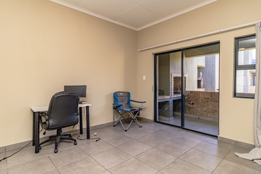 2 Bedroom Property for Sale in Pomona Gauteng