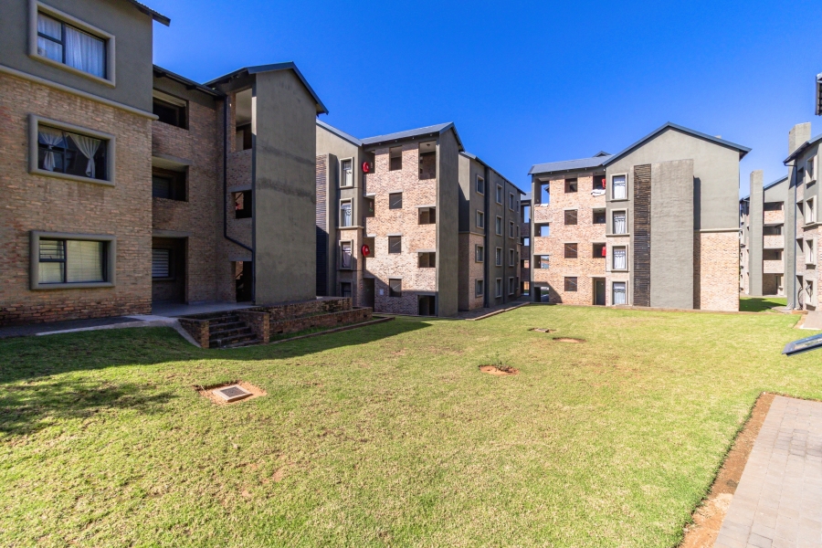 2 Bedroom Property for Sale in Pomona Gauteng