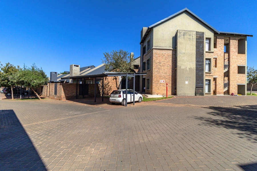 2 Bedroom Property for Sale in Pomona Gauteng