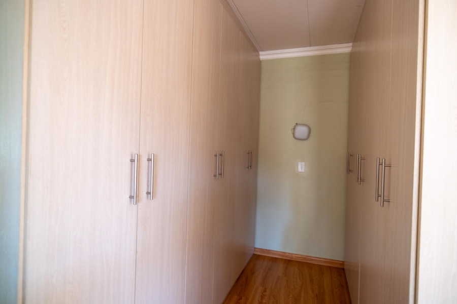 24 Bedroom Property for Sale in Golf View Gauteng