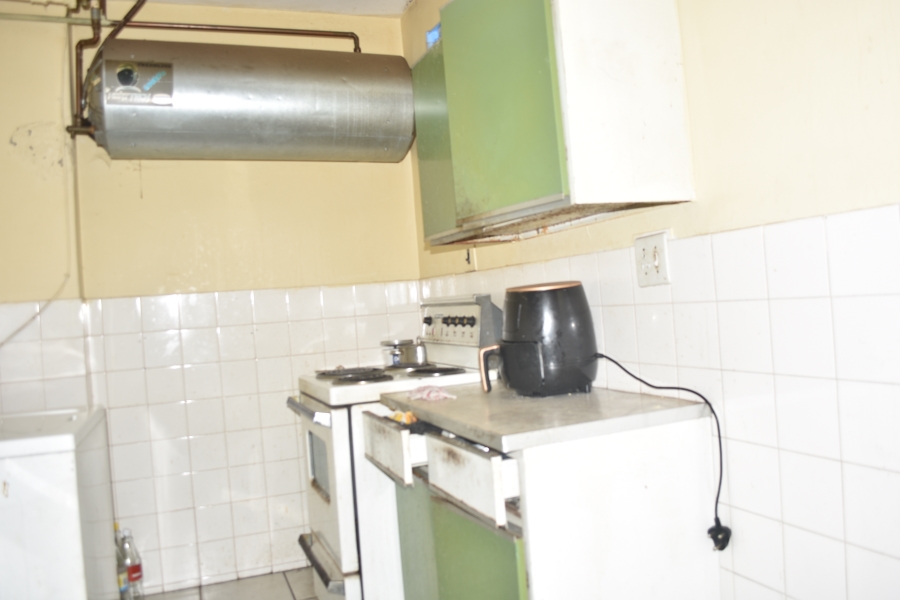 2 Bedroom Property for Sale in Pretoria Central Gauteng
