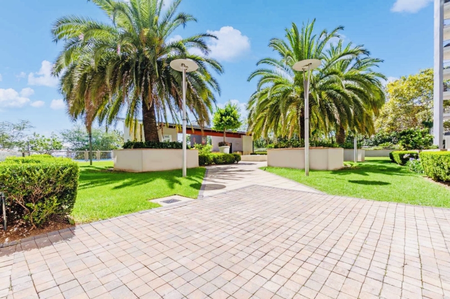3 Bedroom Property for Sale in Sandhurst Gauteng