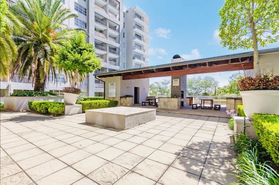 3 Bedroom Property for Sale in Sandhurst Gauteng