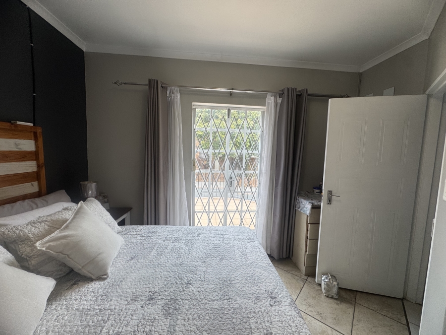 To Let 3 Bedroom Property for Rent in Albemarle Gauteng