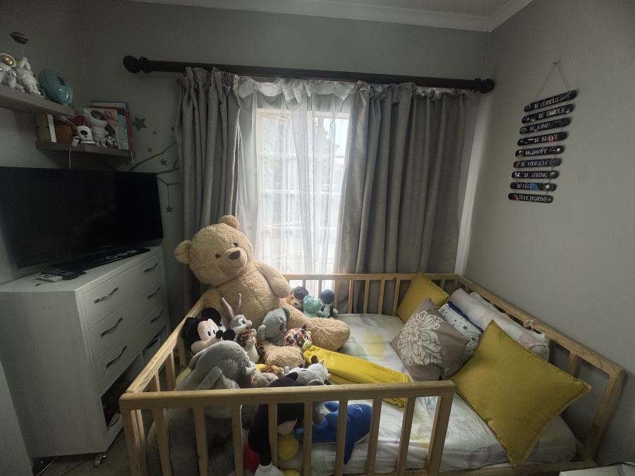 To Let 3 Bedroom Property for Rent in Albemarle Gauteng