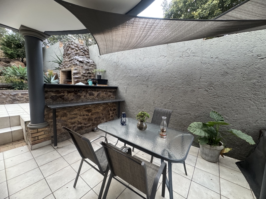 To Let 3 Bedroom Property for Rent in Albemarle Gauteng