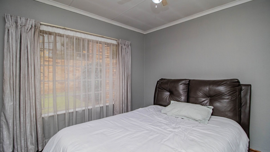 2 Bedroom Property for Sale in Croydon Gauteng
