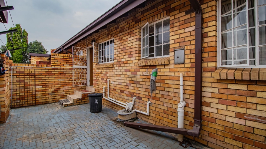 2 Bedroom Property for Sale in Croydon Gauteng