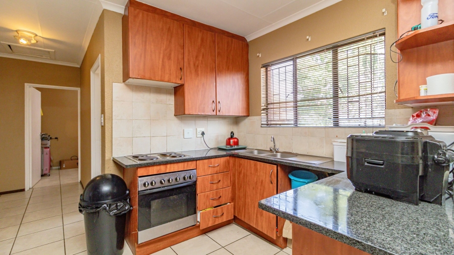 3 Bedroom Property for Sale in Edleen Gauteng