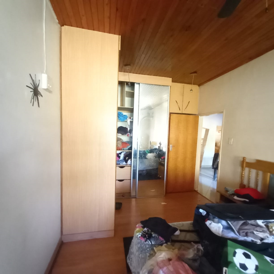 7 Bedroom Property for Sale in Actonville Gauteng