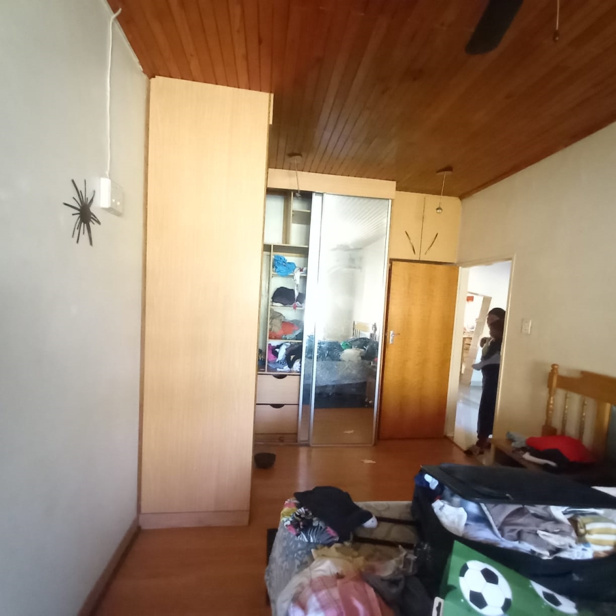 7 Bedroom Property for Sale in Actonville Gauteng