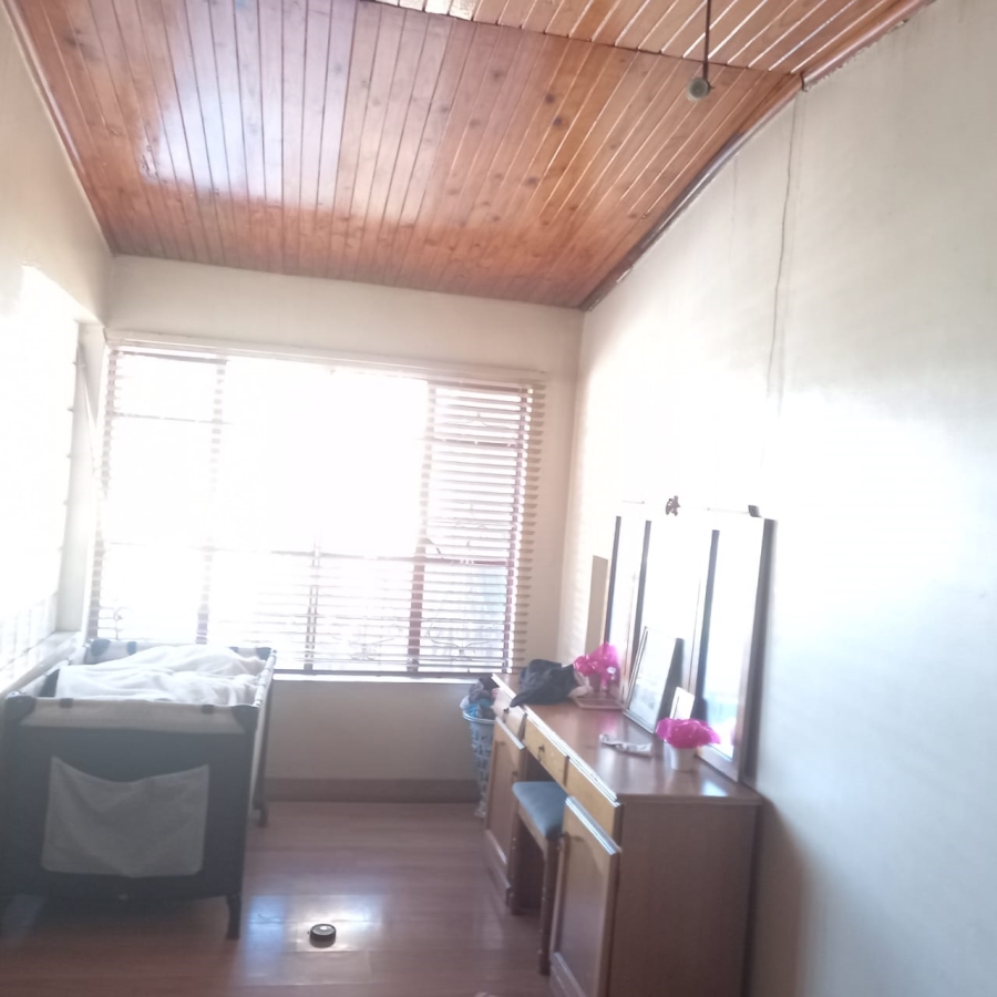 7 Bedroom Property for Sale in Actonville Gauteng