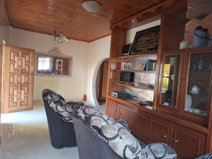 7 Bedroom Property for Sale in Actonville Gauteng