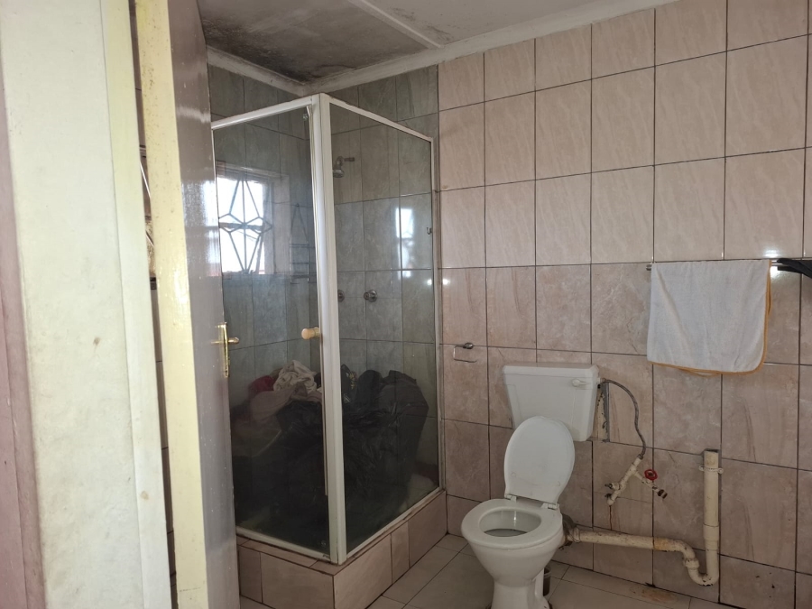 7 Bedroom Property for Sale in Actonville Gauteng