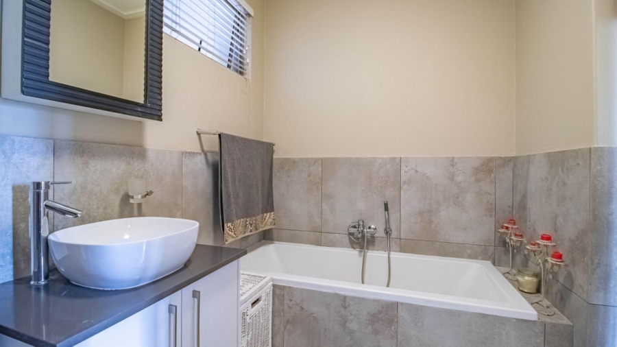 3 Bedroom Property for Sale in Bedford Gardens Gauteng