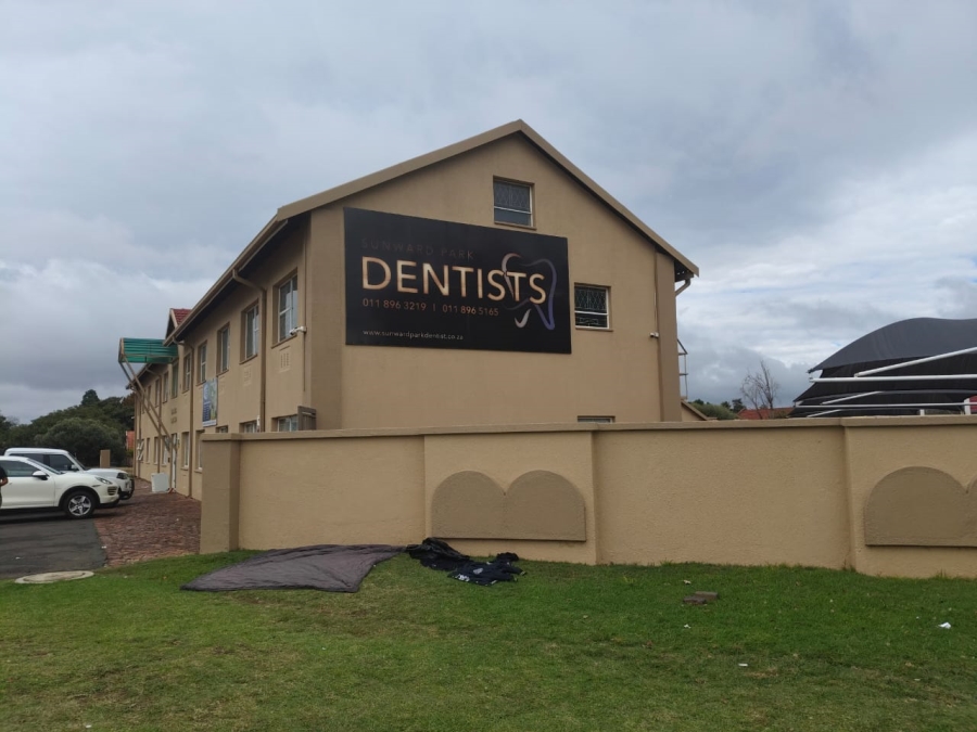 To Let Commercial Property for Rent in Sunward Park Gauteng