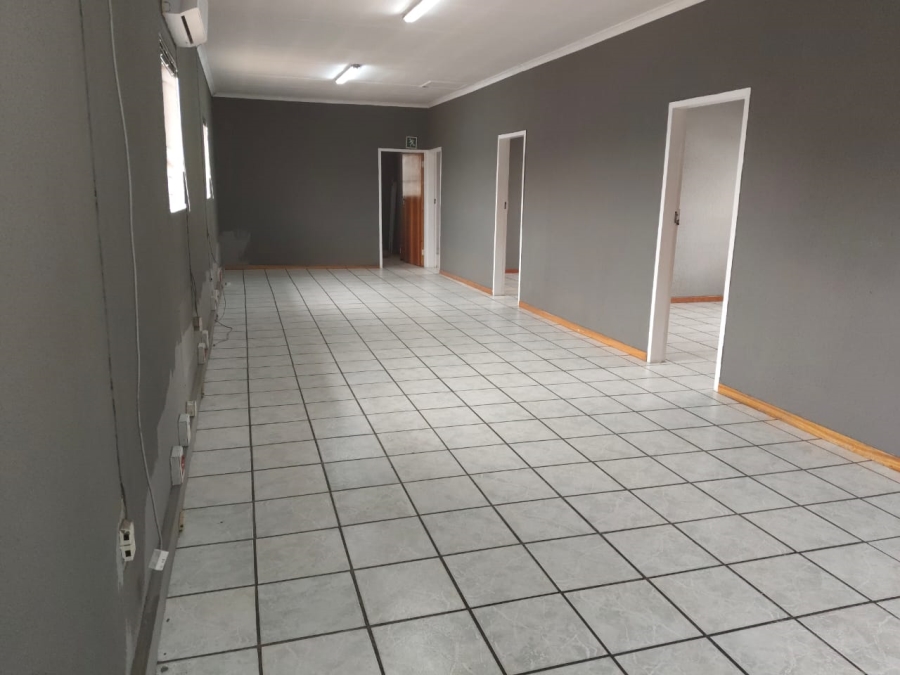 To Let Commercial Property for Rent in Sunward Park Gauteng