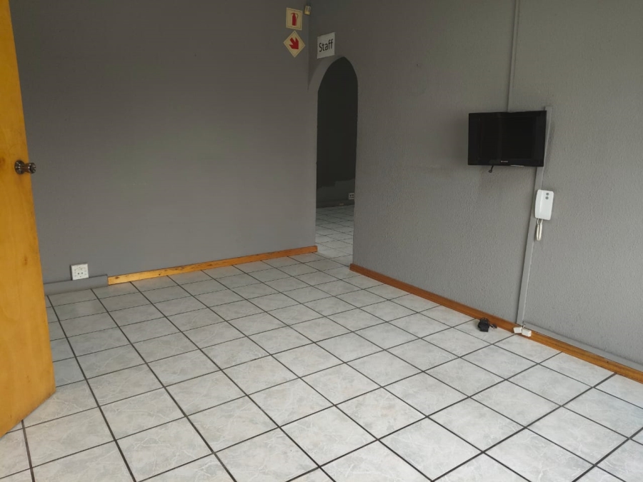 To Let Commercial Property for Rent in Sunward Park Gauteng