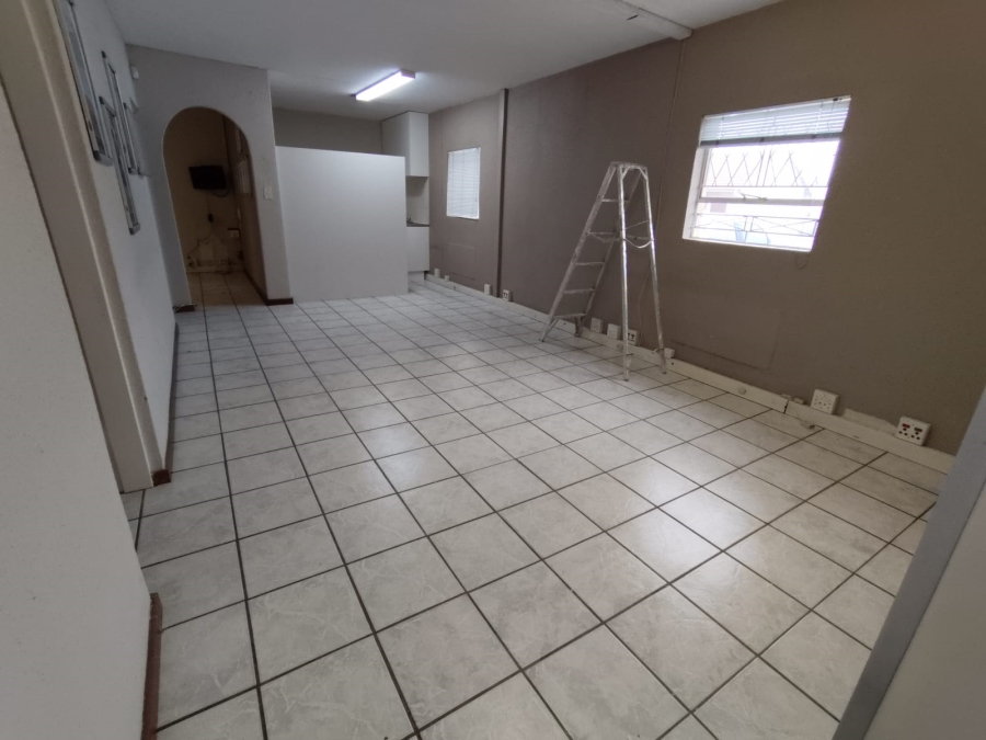 To Let Commercial Property for Rent in Sunward Park Gauteng