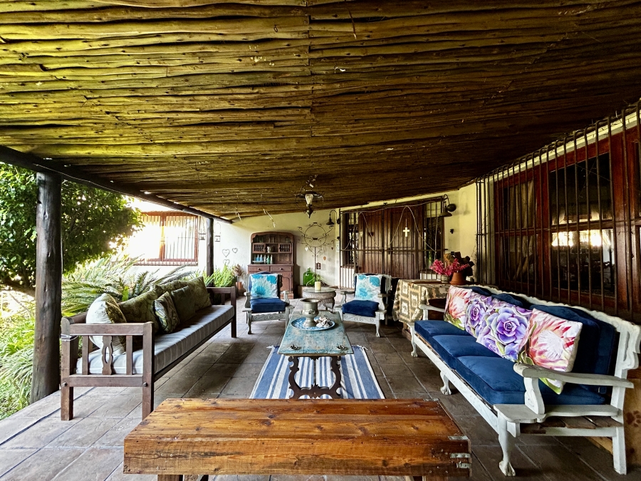 9 Bedroom Property for Sale in Mnandi Gauteng