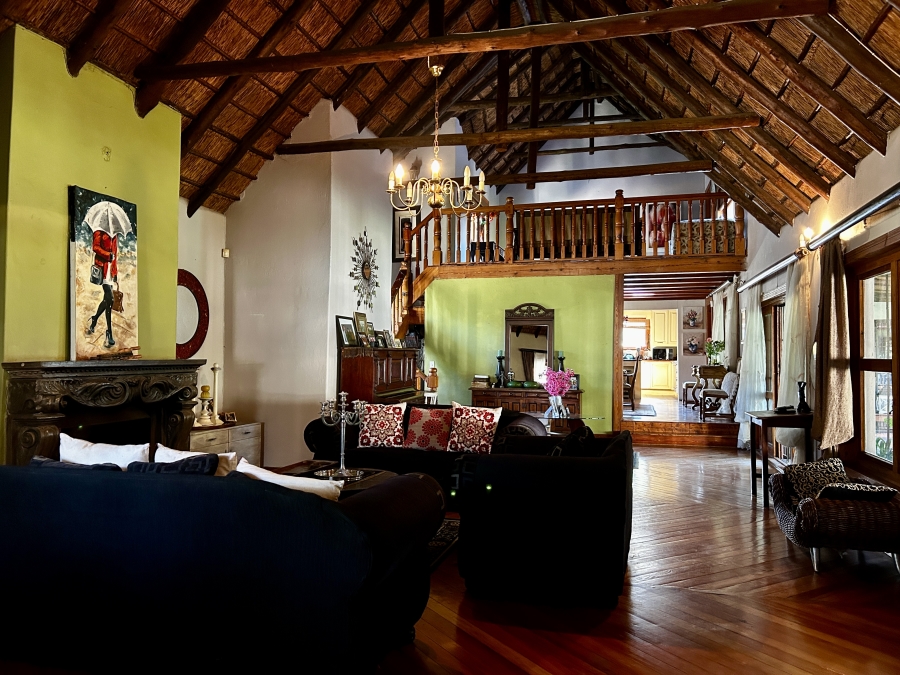 9 Bedroom Property for Sale in Mnandi Gauteng