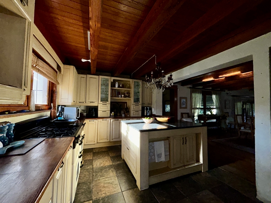 9 Bedroom Property for Sale in Mnandi Gauteng