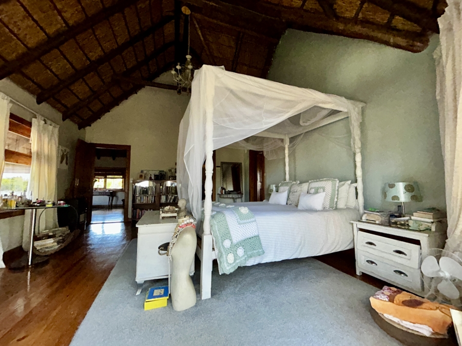 9 Bedroom Property for Sale in Mnandi Gauteng