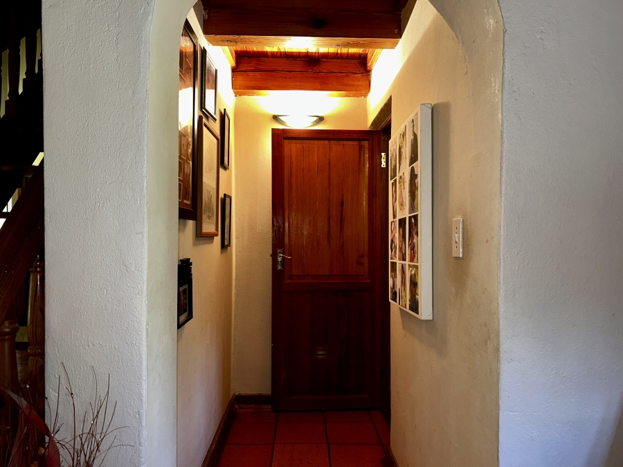 9 Bedroom Property for Sale in Mnandi Gauteng
