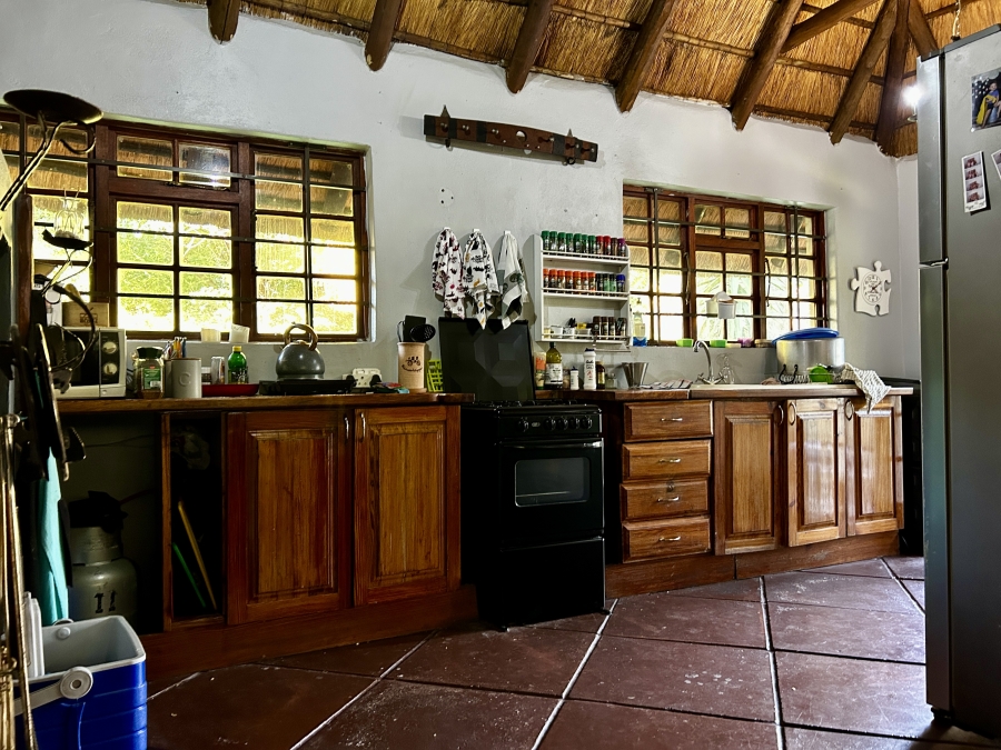 9 Bedroom Property for Sale in Mnandi Gauteng