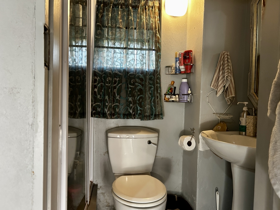 9 Bedroom Property for Sale in Mnandi Gauteng