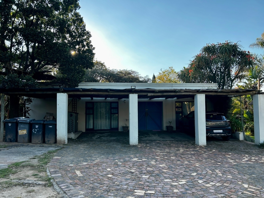 9 Bedroom Property for Sale in Mnandi Gauteng