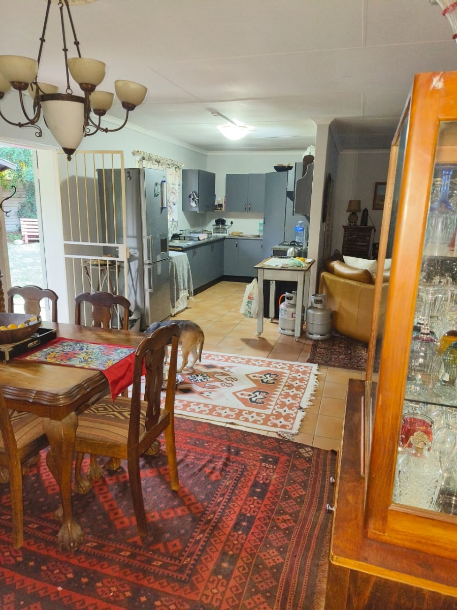 9 Bedroom Property for Sale in Mnandi Gauteng