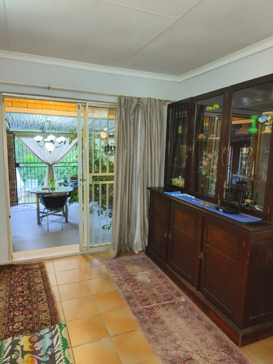 9 Bedroom Property for Sale in Mnandi Gauteng